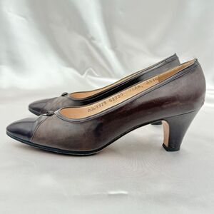 Salvatore Ferragamo Brown Leather Kitten Heels Pumps Sz 7.5 AA